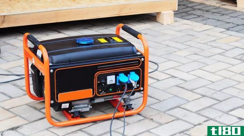 Illustration for article titled Please, Never Use a Portable Generator Indoors