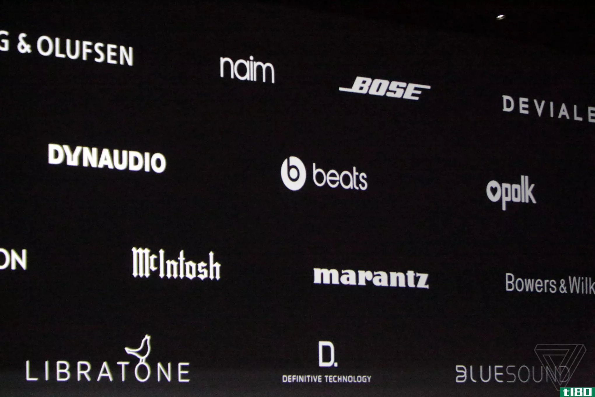 苹果宣布推出AirPlay2，为homekit带来扬声器支持