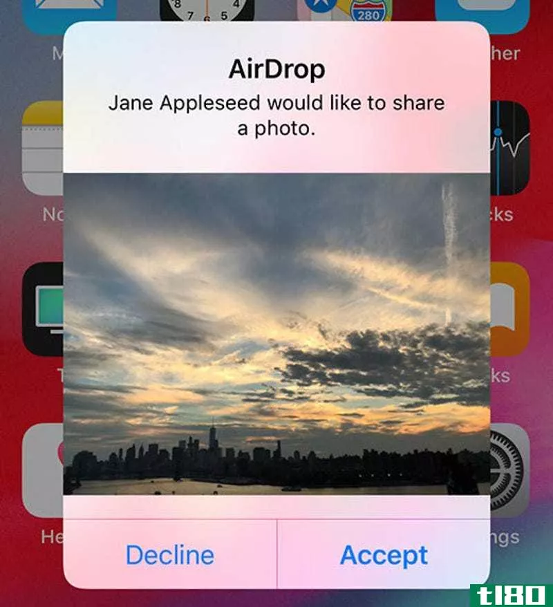 Illustration for article titled Turn Off AirDrop to Keep From Leaking Your Phone Number