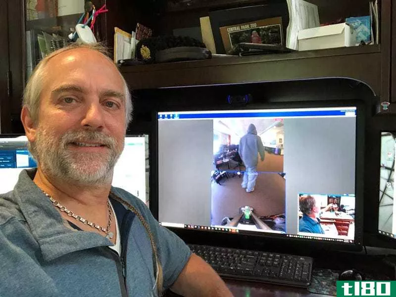 Illustration for article titled I&#39;m Richard Garriott, aka Lord British, and This Is How I Work