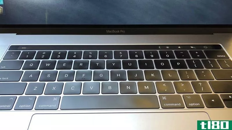 如何在新macbook pro的触摸栏中添加自定义按钮