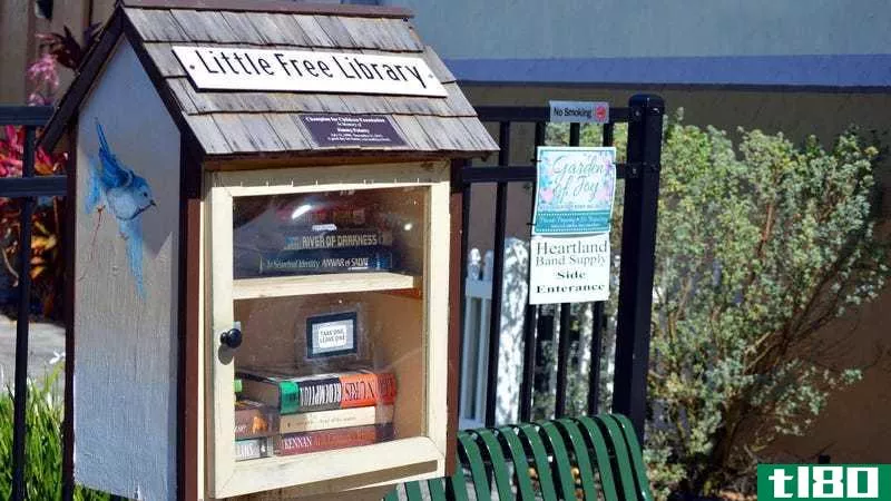 如何在你的社区建立一个免费的小图书馆