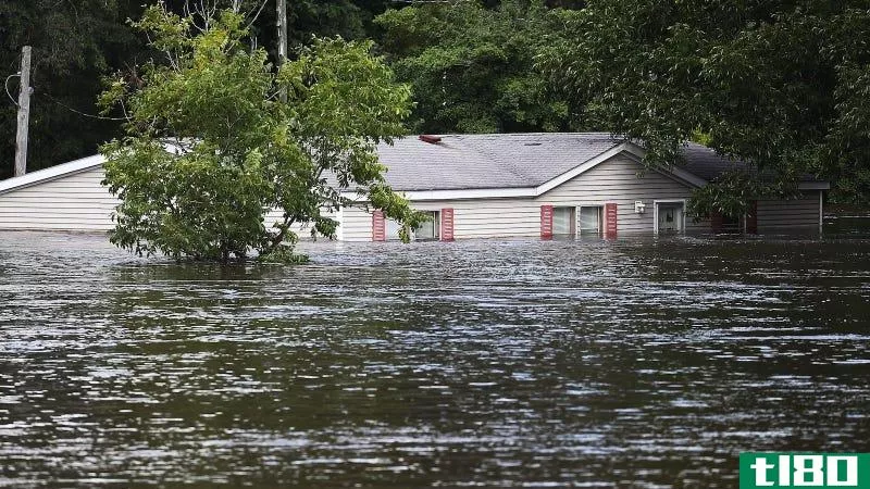 如何应对洪水带来的意外危险