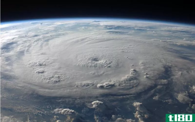 联邦应急管理局网站上的飓风谣言
