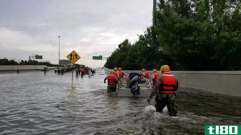 While first responders work hard to evacuate stranded Texans and minimize damage, some scammers are taking advantage of those in need—and those who are trying to help. Texas National Guard / Flickr