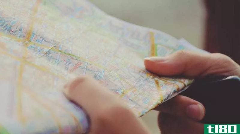 如何防止地图应用程序更改您的路线