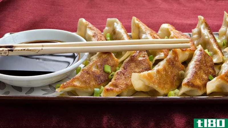 Illustration for article titled The Difference Between Potstickers, Wont***, and Gyoza