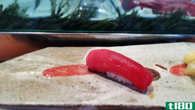 Bluefin tuna sushi. Photo by T.Tseng.