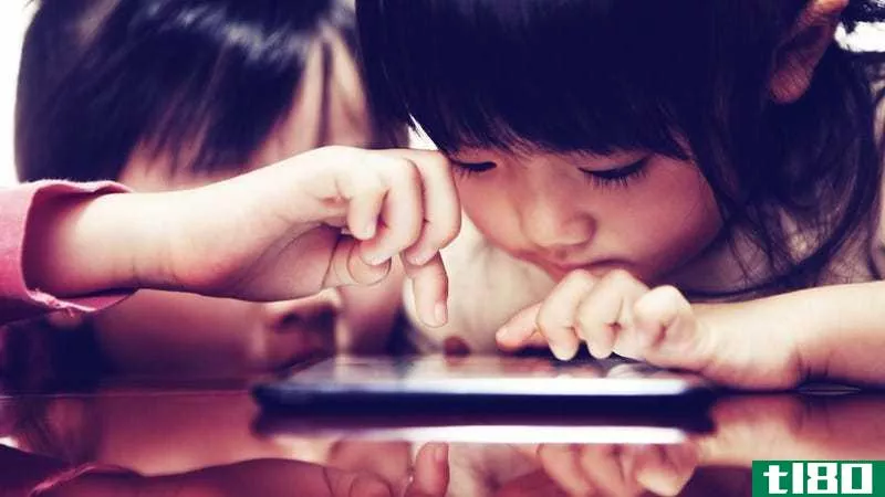 我们应该如何教孩子使用数字媒体？