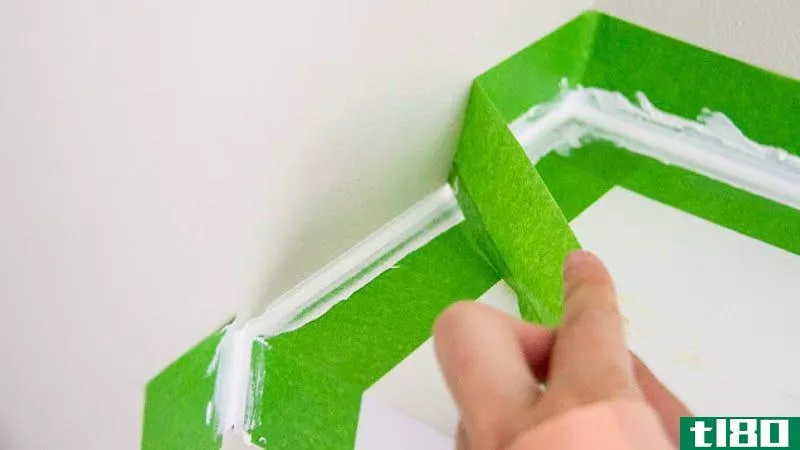 Illustration for article titled Use Painter&#39;s Tape to Get Perfectly Clean Edges When Caulking