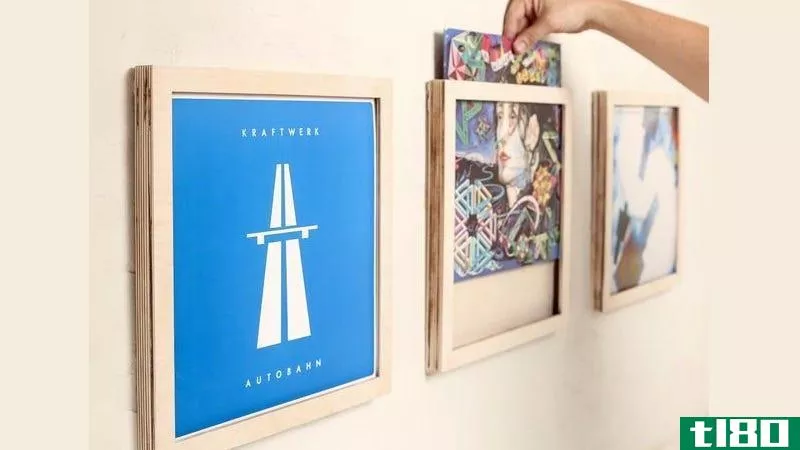 Illustration for article titled Show Off Your Favorite Albums With These DIY Vinyl Record Frames