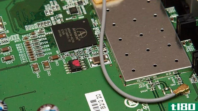 Illustration for article titled How to Choose the Best Firmware to Supercharge Your Wi-Fi Router