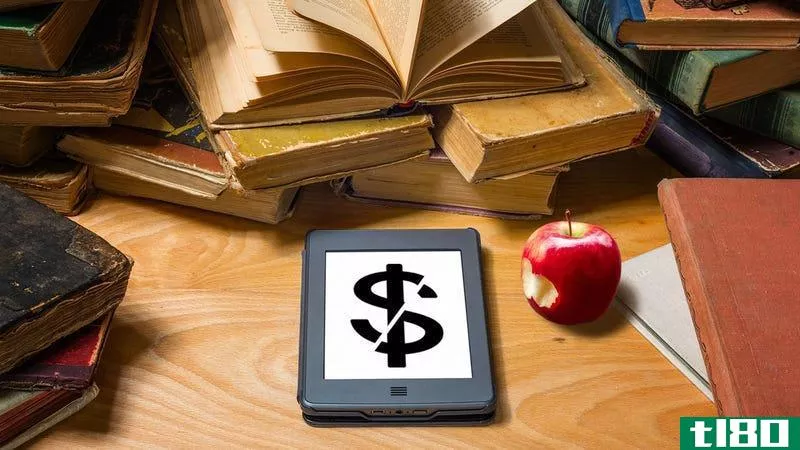 Illustration for article titled How to Save Money on College Textbooks