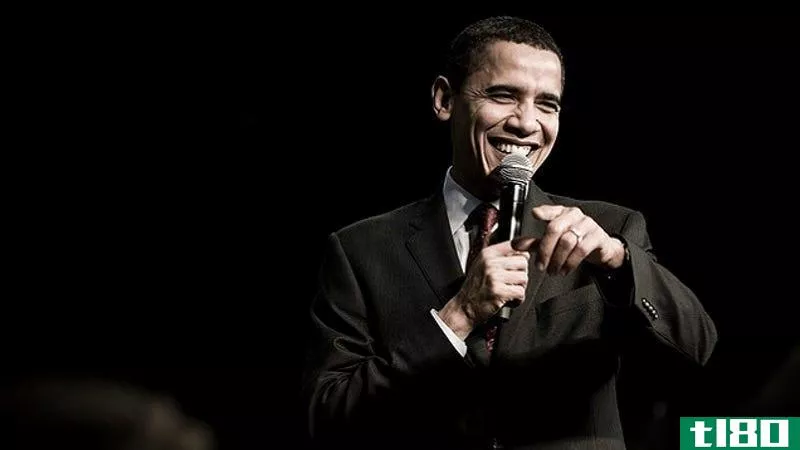 奥巴马总统在寻找成功的问题上说：“把它放在工作上”
