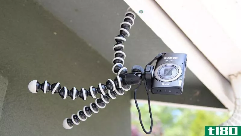Illustration for article titled Make Any GorillaPod Magnetic with $5 in Materials