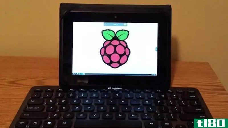 Illustration for article titled Use a Kindle Fire as a Screen for a Raspberry Pi