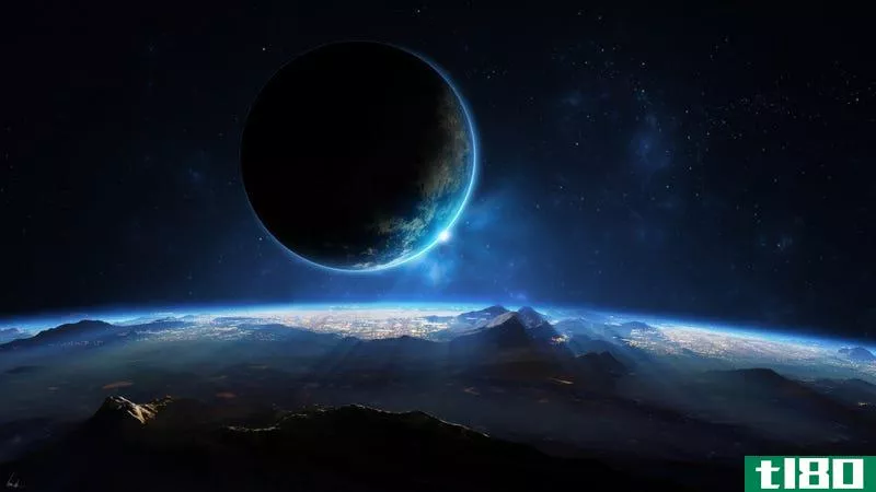 Illustration for article titled Put Some (Fake) Planets on Your Desktop with These Wallpapers