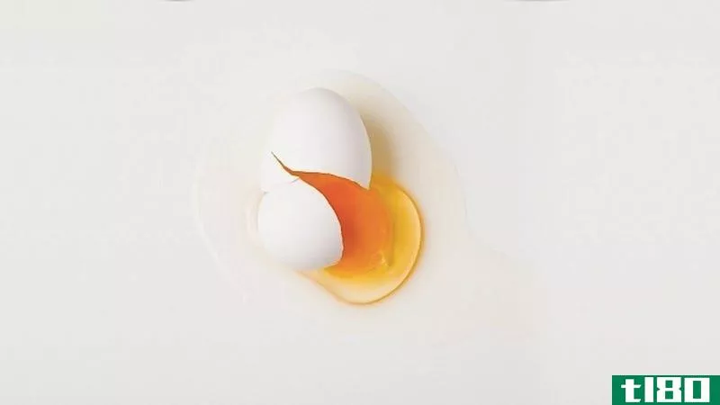把蛋清和蛋黄分开最好的方法是什么？