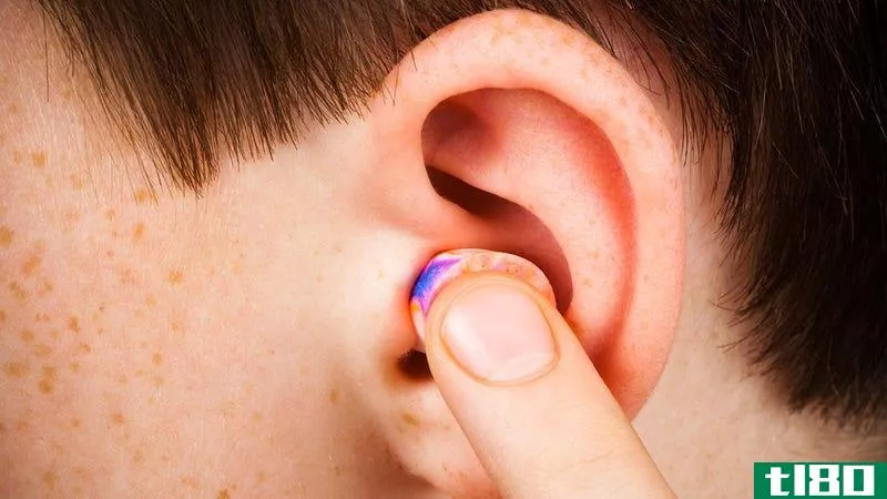 如何提高我的听力技能？