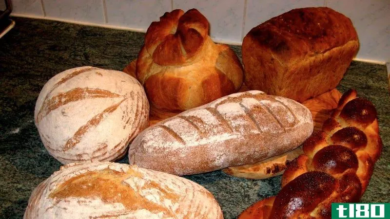 一些白面包几乎和小麦面包一样健康