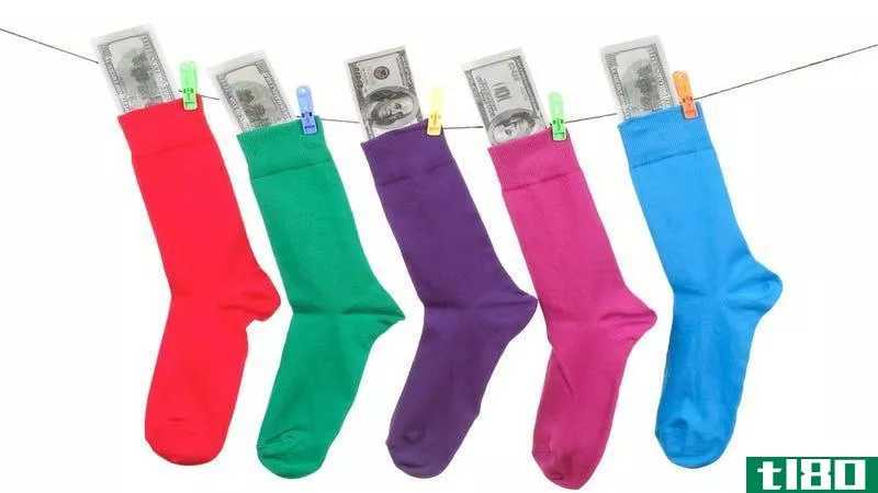 Illustration for article titled Use the &quot;Sock Drawer&quot; Method to Organize Your Finances