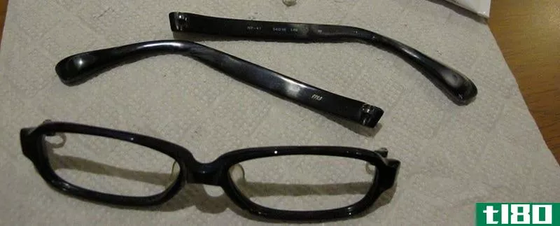 Illustration for article titled How Can I Revive an Old, Beaten Up Pair of Glasses?