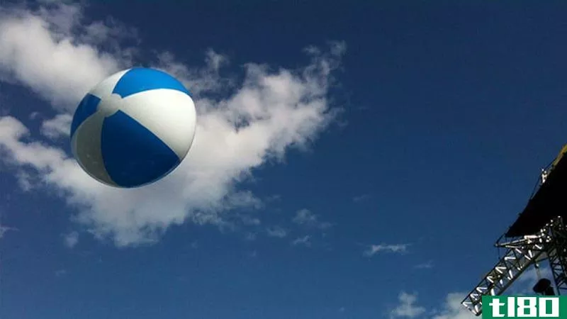 用沙滩球让空中旅行更舒适