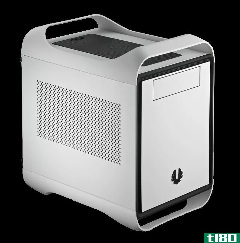 Illustration for article titled Five Best Small Form Factor PC Cases