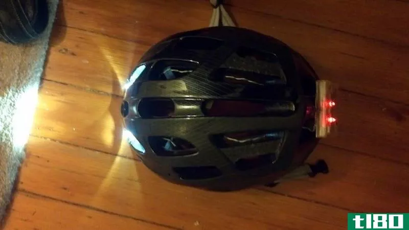 建立自己的充电自行车头盔灯