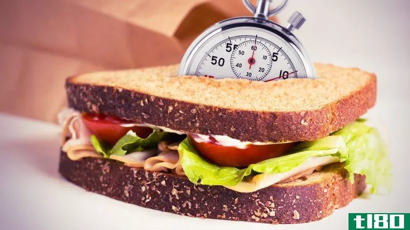 你上班吃午饭要多长时间？
