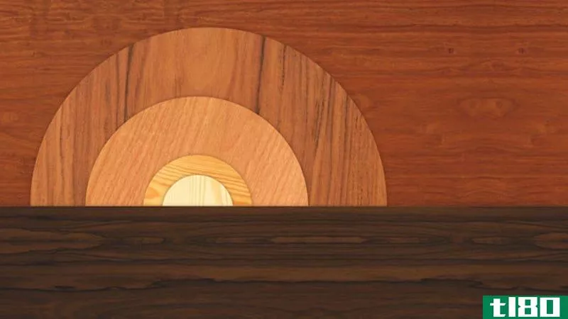 Illustration for article titled Give Your Desktop a Wooden Finish with These Wallpapers