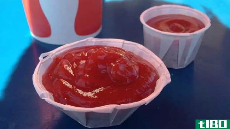 Illustration for article titled Fan Your Ketchup Cups for Maximum Condiment Volume and Dunkage