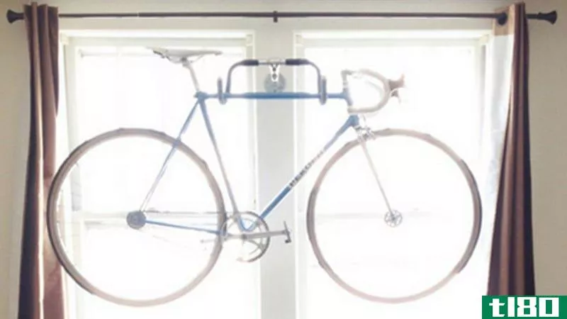 重新设计自行车车把成为一个有趣的室内自行车架