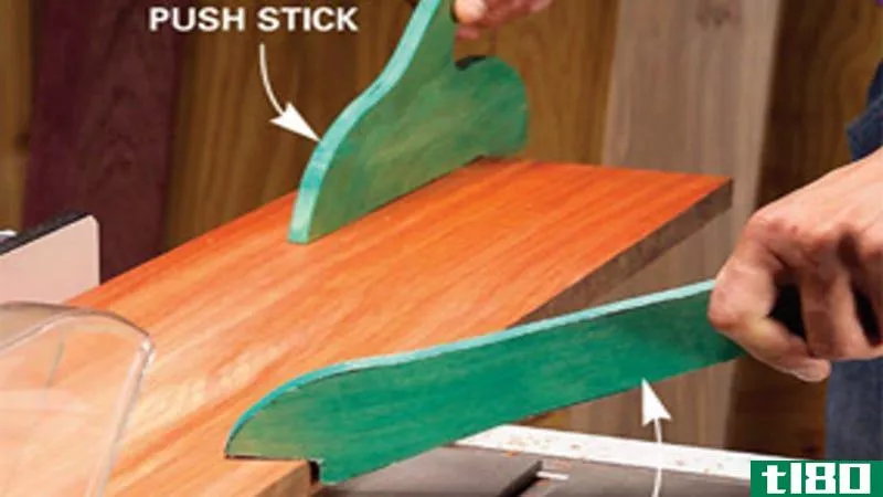 Illustration for article titled DIY Push Sticks Provide Extra Safety When Using a Table Saw