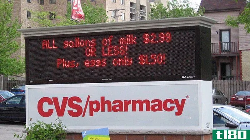 在药房买牛奶（或者其他地方买牛奶，这样比超市更省钱）