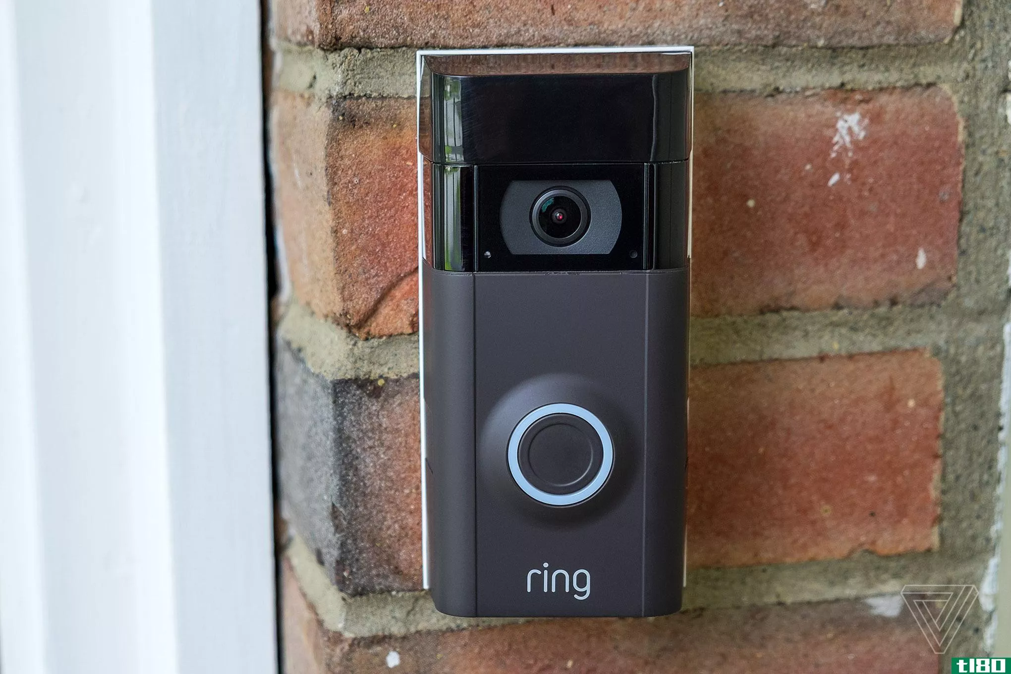 铃声视频门铃2是一个简单的方法来把你的门铃变成一个安全摄像头