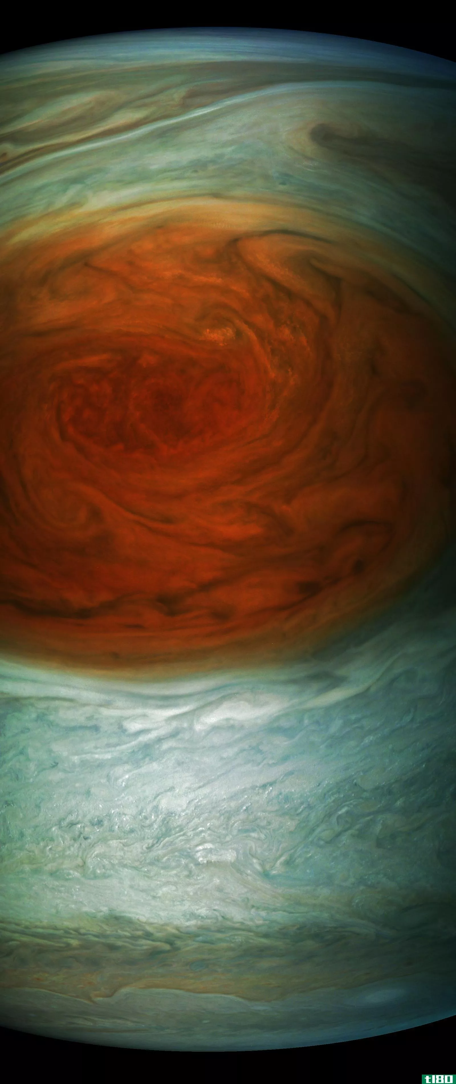 美国航天局刚刚发布了朱诺号首次令人惊叹的木星巨大风暴特写镜头