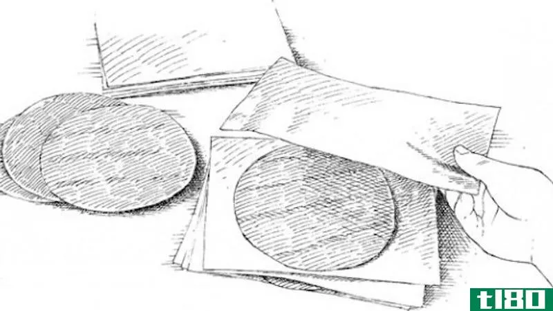Illustration for article titled Store or Freeze Tortillas with Parchment Paper Between Them for Tear-Free Retrieval