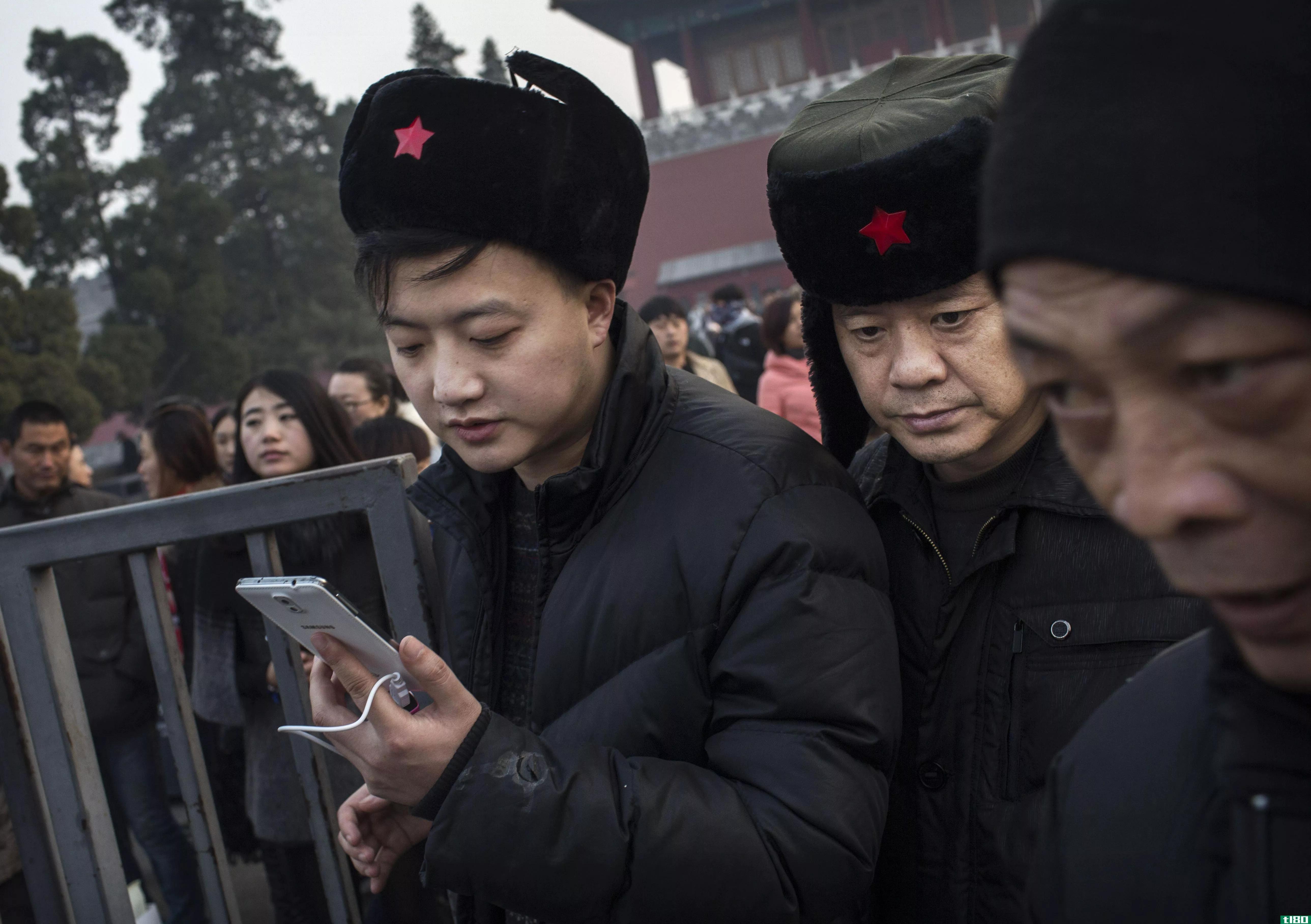 中国聊天机器人因拒绝说他们爱共产党而下线