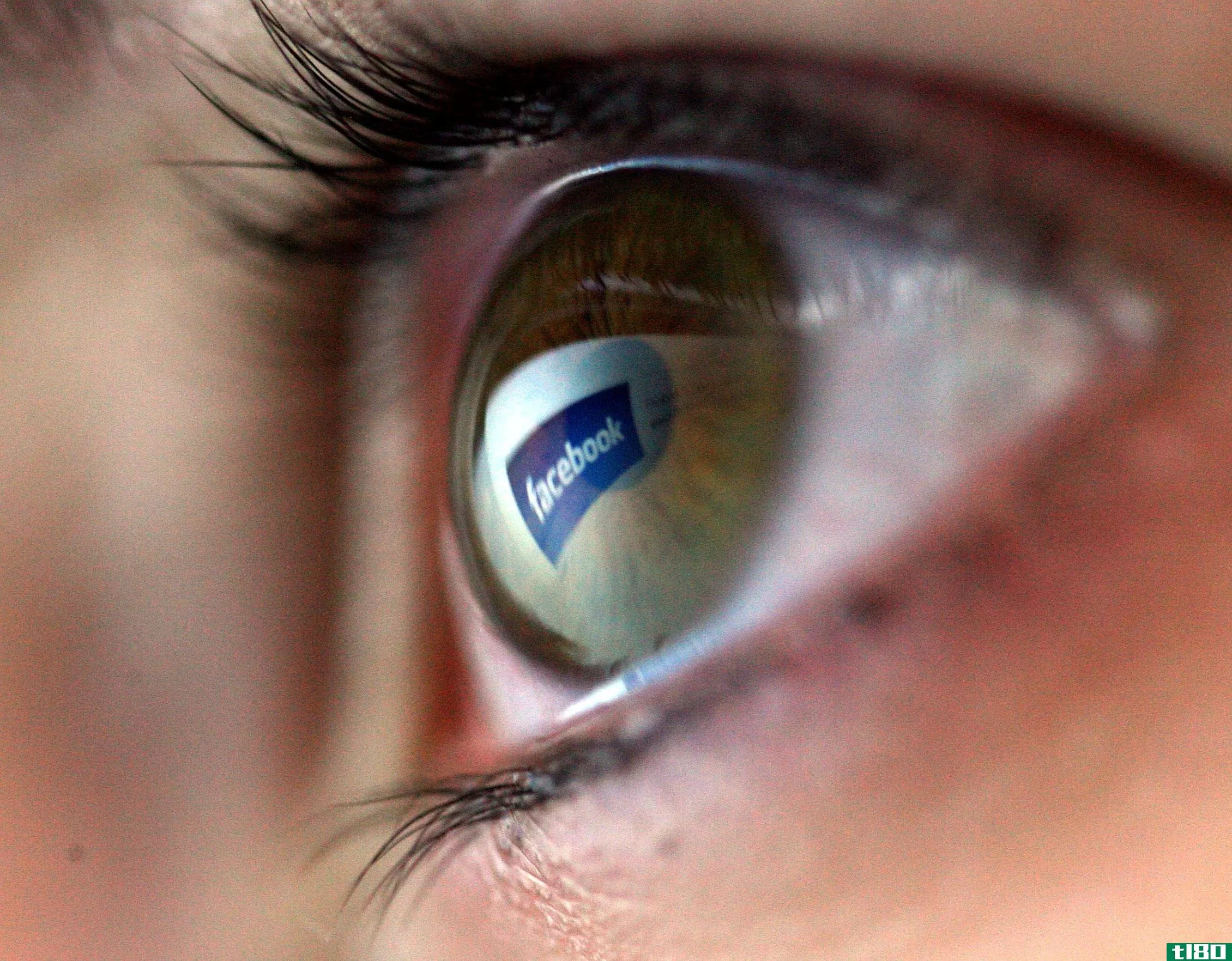 德国希望就仇恨言论对facebook处以罚款，引发对审查制度的担忧