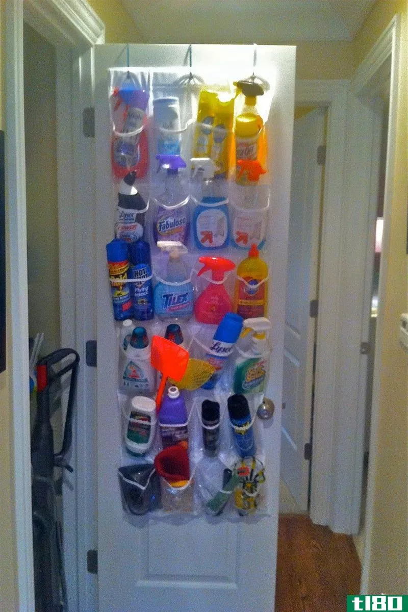 Illustration for article titled Repurpose an Over-the-Door Shoe Holder into a Cleaning Products Organizer