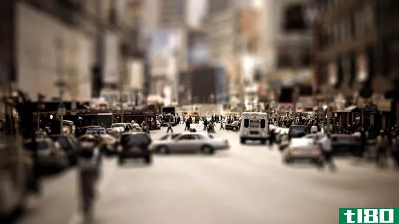 Illustration for article titled Miniaturize Your Desktop with These Tilt-Shift Wallpapers