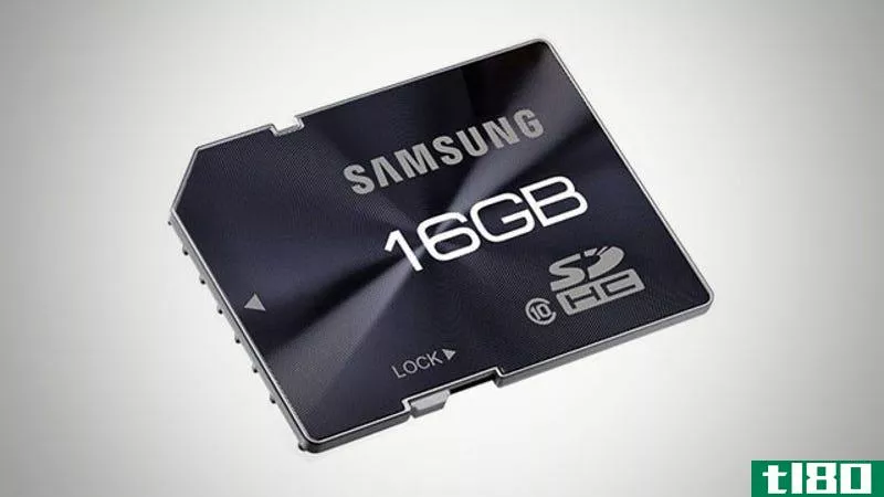 Illustration for article titled Samsung Three-Proof Brushed Metal Memory Cards Can Survive the Worst Conditi***