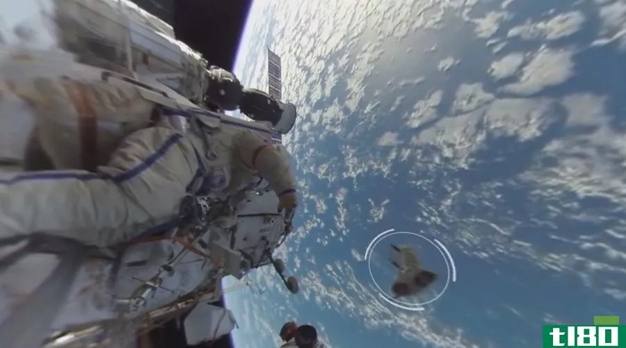 观看首次360度太空行走视频