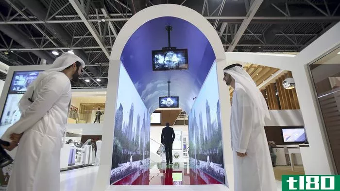 迪拜机场将使用人脸扫描虚拟水族馆作为安全检查站