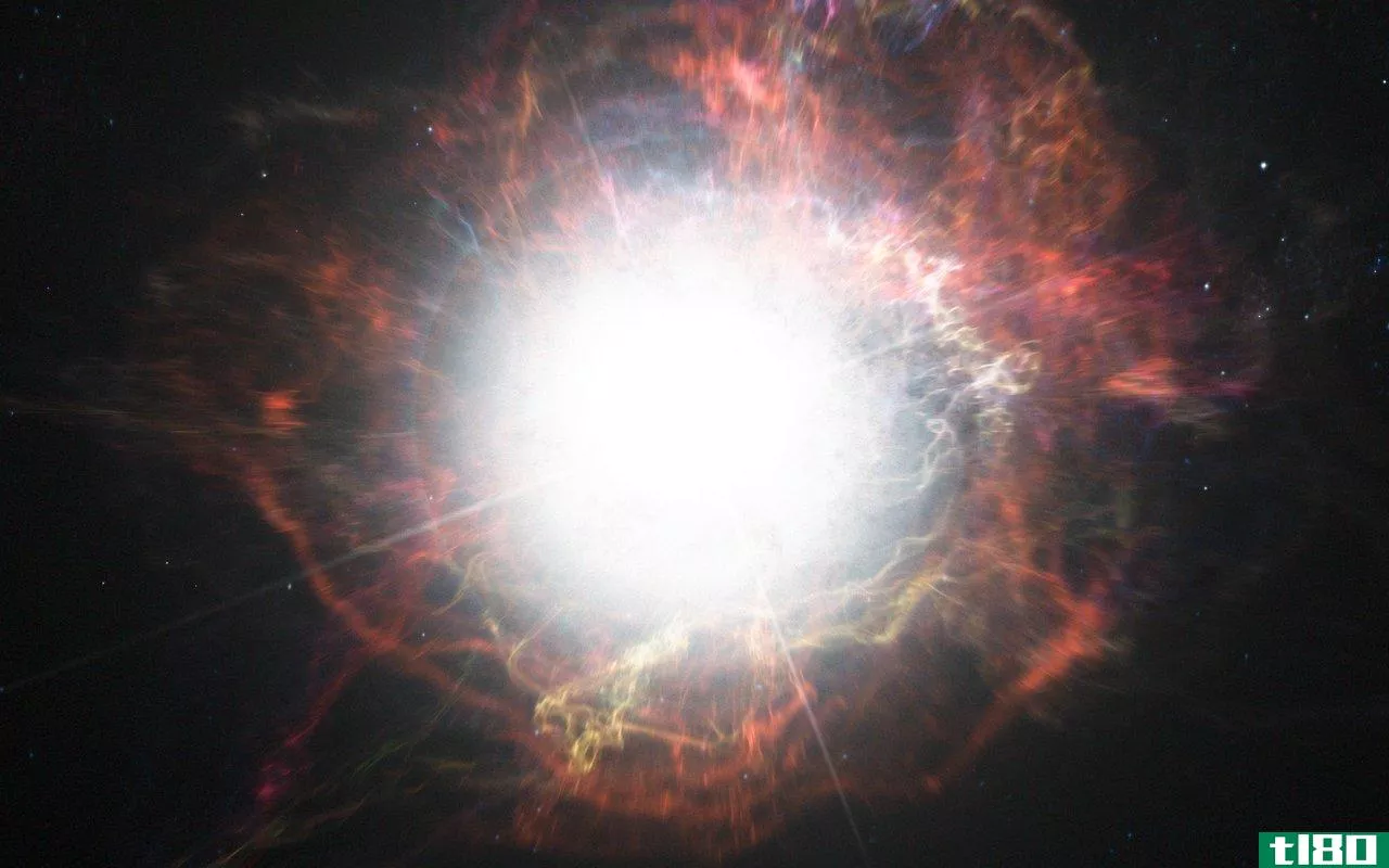 一颗独一无二的超新星一次又一次地爆炸