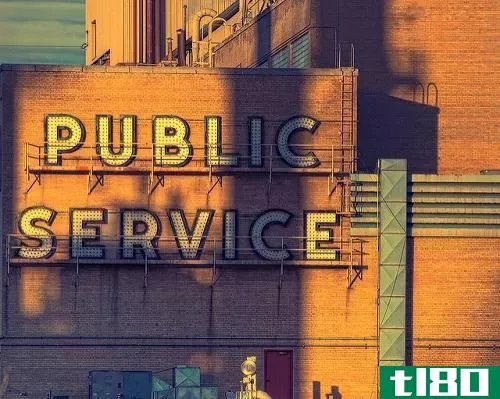公务员制度(civil service)和公共服务(public service)的区别