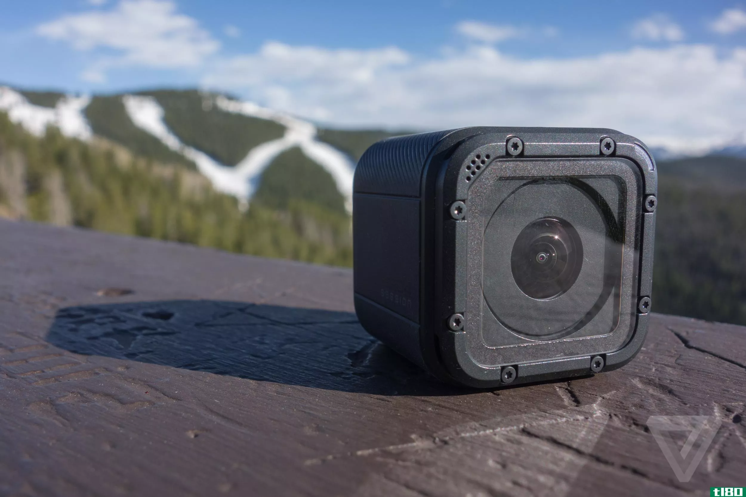 gopro将在2018年用新的入门级相机取代原来的hero session