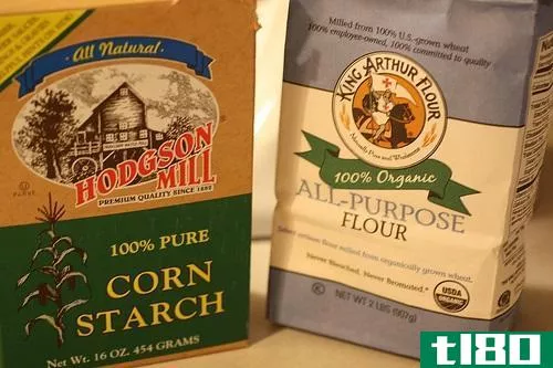 面粉(flour)和玉米淀粉(cornstarch)的区别