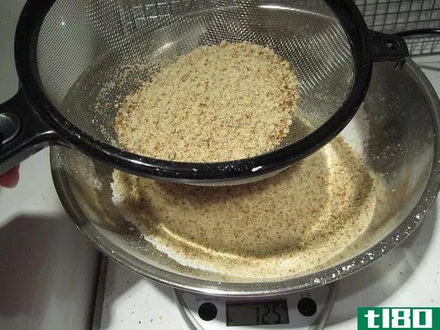 杏仁粉(almond flour)和杏仁粉(ground almonds)的区别